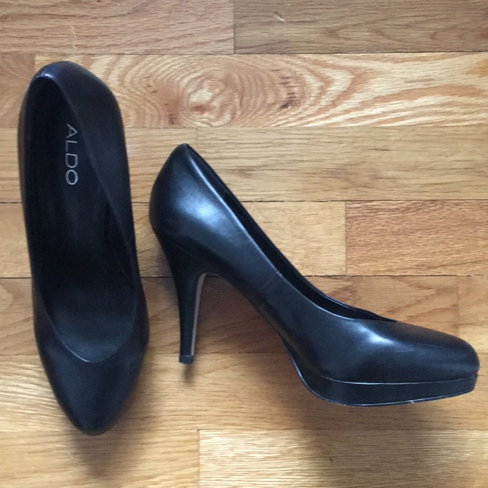 Black leather heels form Aldo